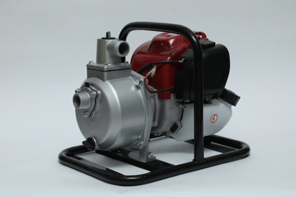 MACHINE WORLD GASOLINE WATER PUMP 1"